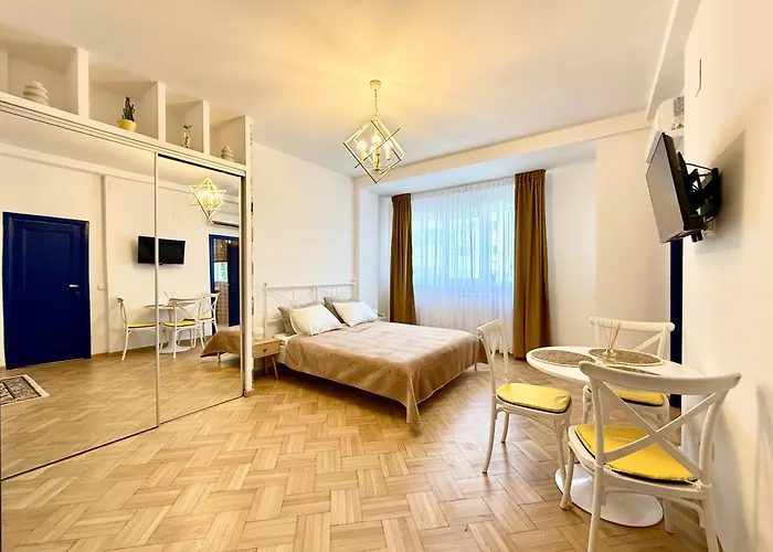 Апартаменты Elada Near Cismigiu Park