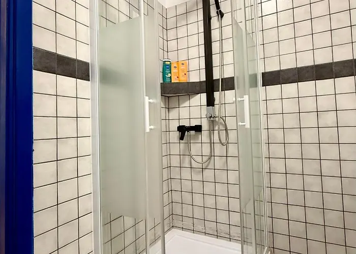 Elada Near Cismigiu Park Βουκουρέστι